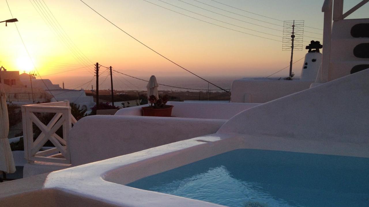 Oia, Finikia Cave House Villa Exteriör bild